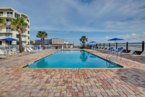 Cozy Florida Getaway with Pool Access and Ocean Views!